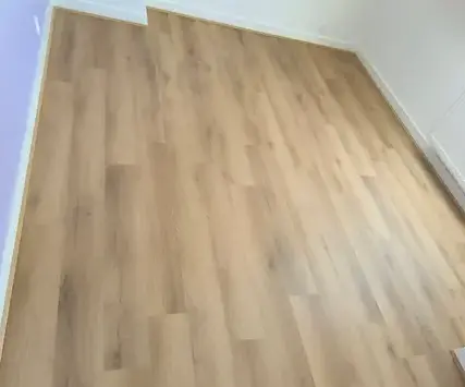 poseur de parquet Chantepie-2